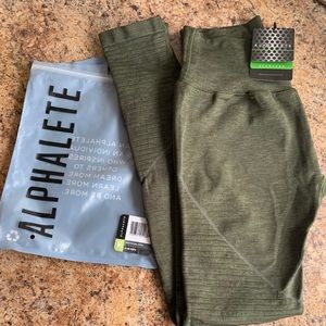 ALPHALETE WOMENS REVIVAL LEGGINGS-forest green
